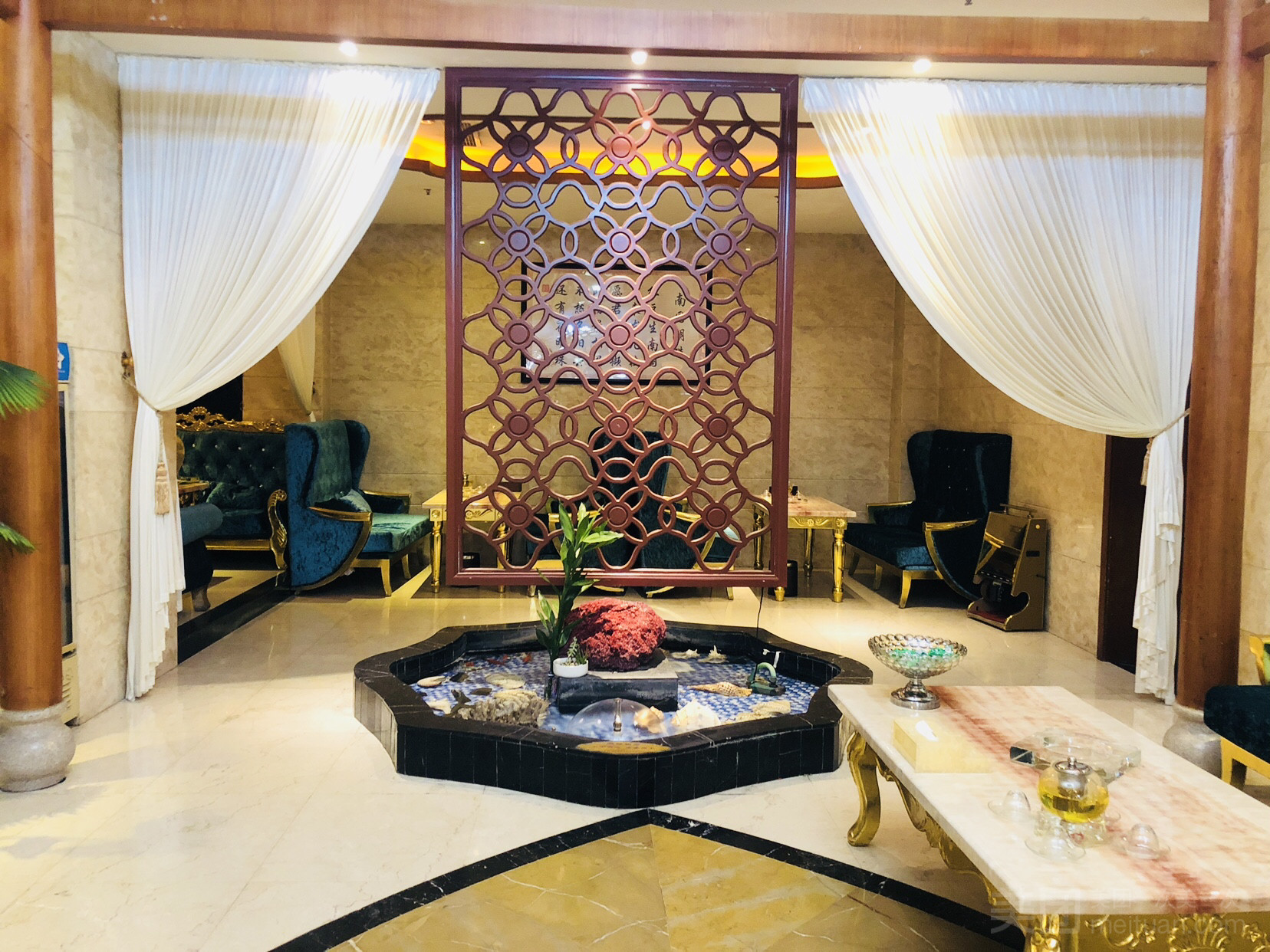 昨晚去体验了成都高端油压会所(成都足疗spa)